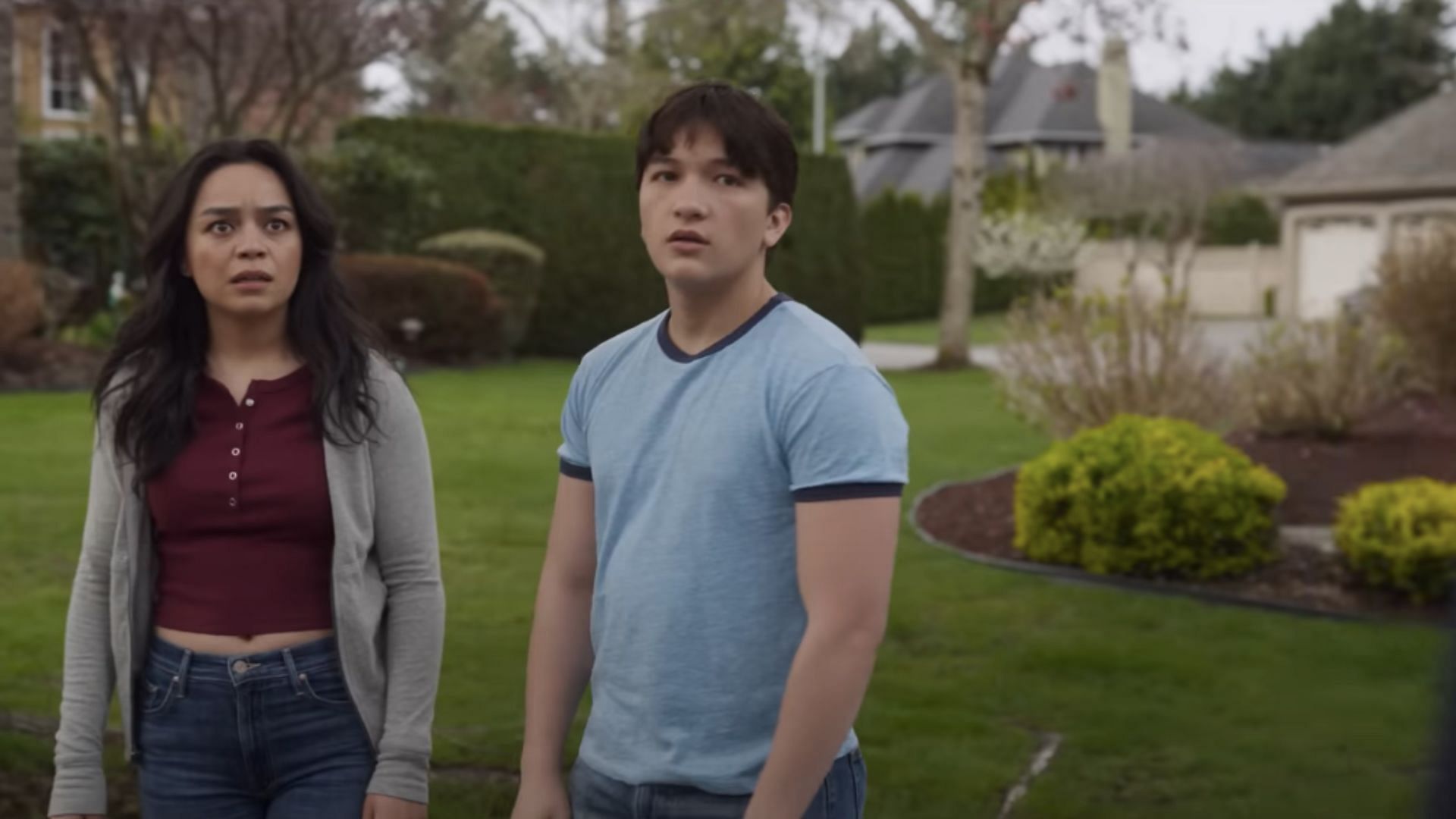 Stefanie and Charlie die in the end (Image via YouTube/Netflix)